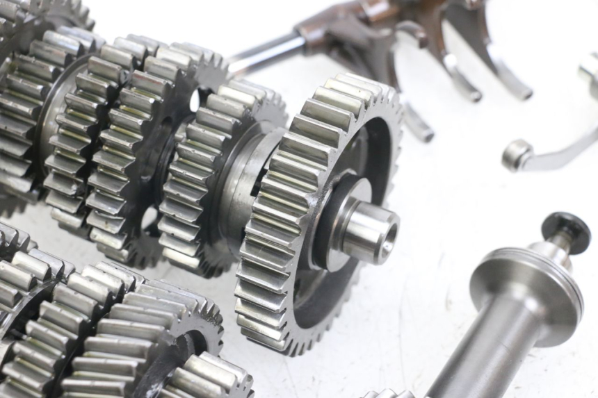 photo de VERSNELLINGSBAK MOTO GUZZI NORGE 8V GT 1200 (2011 - 2016) - Staat van het oppervlak