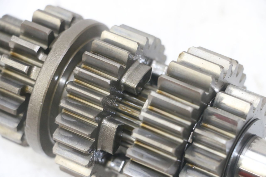 photo de VERSNELLINGSBAK HONDA NTV DEAUVILLE ABS 700 (2007 - 2016) - Detail van het onderdeel