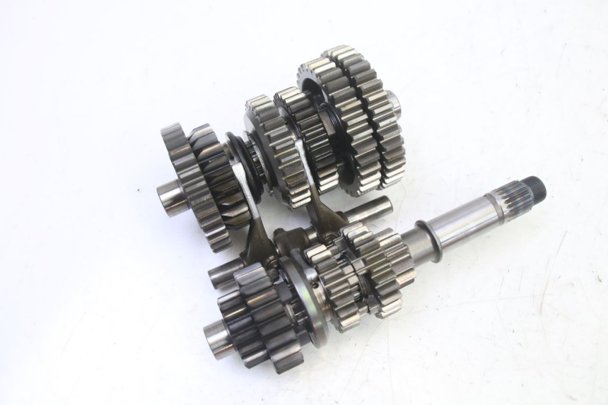 photo de VERSNELLINGSBAK HONDA NTV DEAUVILLE 650 (2001 - 2006) - Detail van het onderdeel