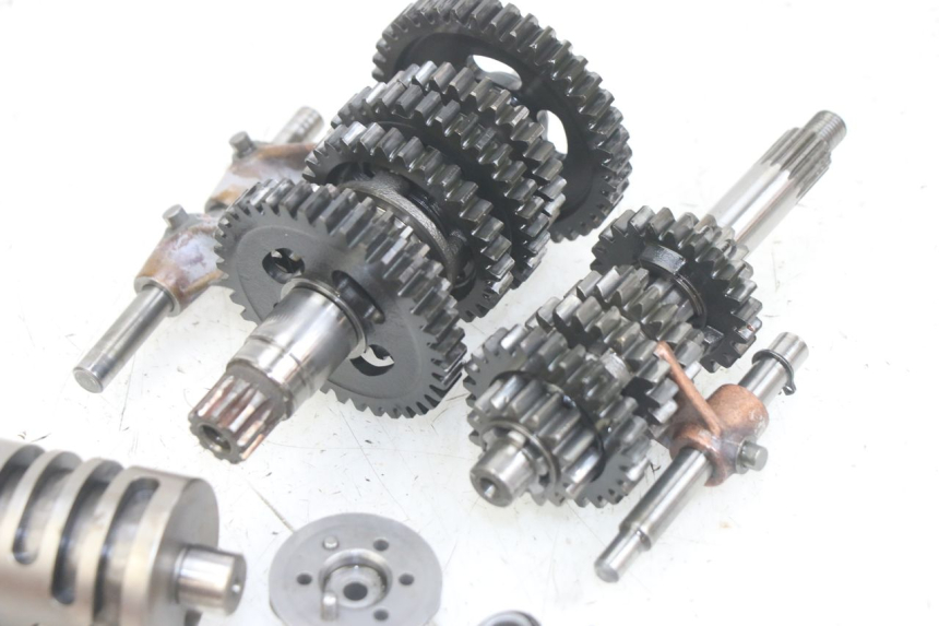 photo de VERSNELLINGSBAK GILERA RK 50 (1996 - 1999) - Detail van het onderdeel