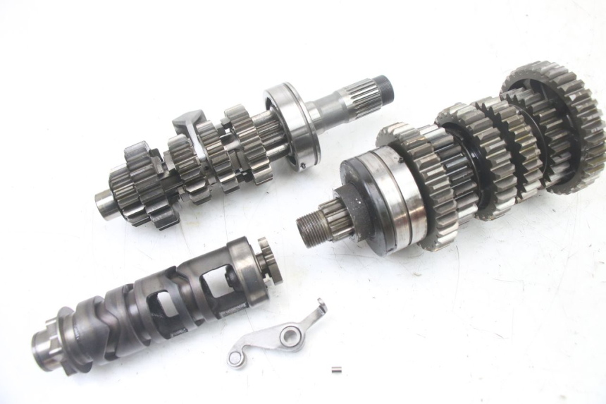 photo de VERSNELLINGSBAK SUZUKI GSF S BANDIT 600 (2000 - 2004) - Kenmerkende details