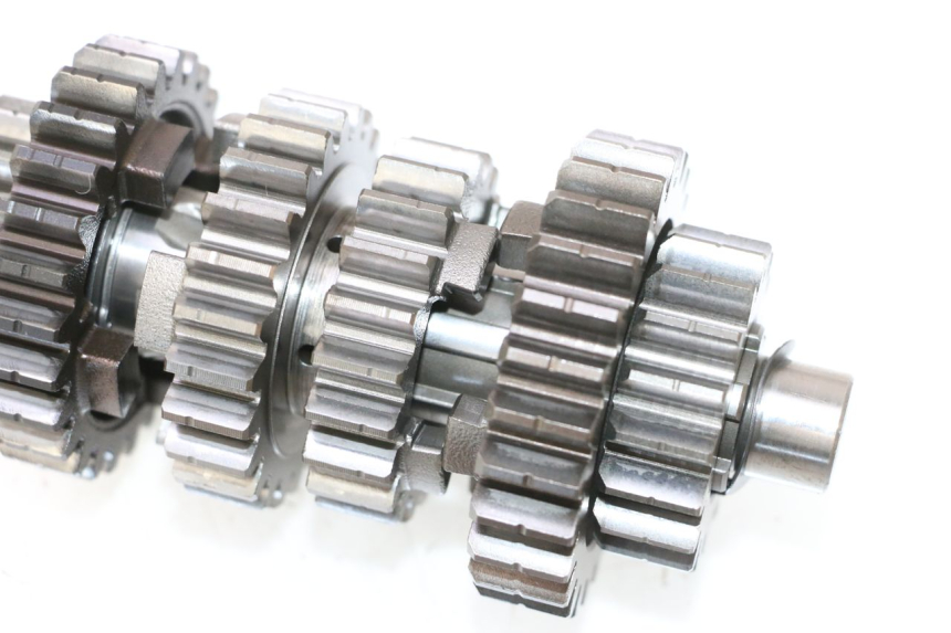 photo de VERSNELLINGSBAK SUZUKI SV S 650 (2003 - 2009) - Zoom op componenten