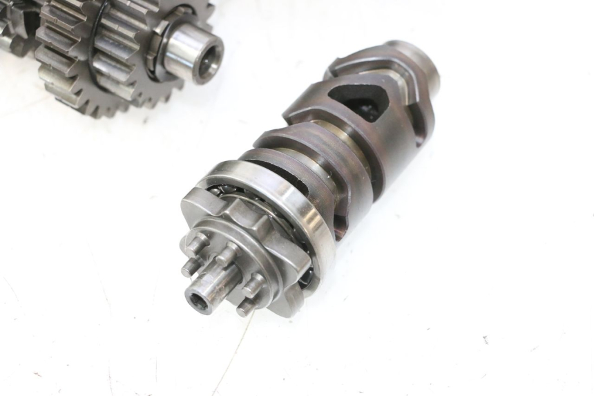 photo de VERSNELLINGSBAK SUZUKI SV S 650 (2003 - 2009) - Technische close-up
