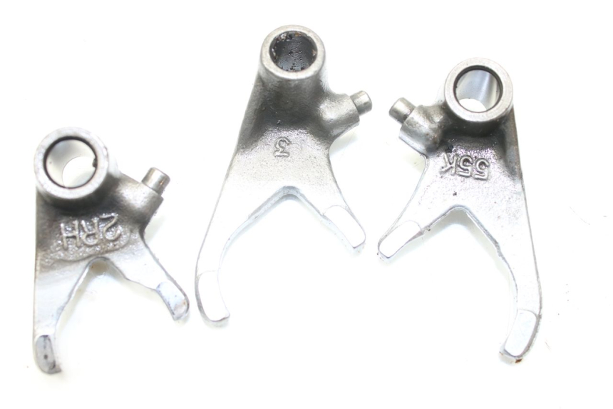 photo de VERSNELLINGSBAK YAMAHA TDR DELTABOX 125 (1997 - 2003) - Staat van het oppervlak