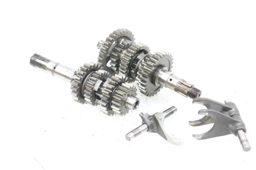 photo de VERSNELLINGSBAK SUZUKI VL INTRUDER 125 (2004 - 2007) - Detail van het onderdeel