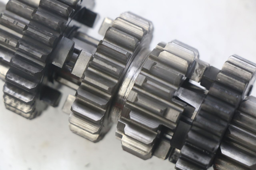 photo de VERSNELLINGSBAK PEUGEOT XP6 50 (2006 - 2011) - Detail van het onderdeel