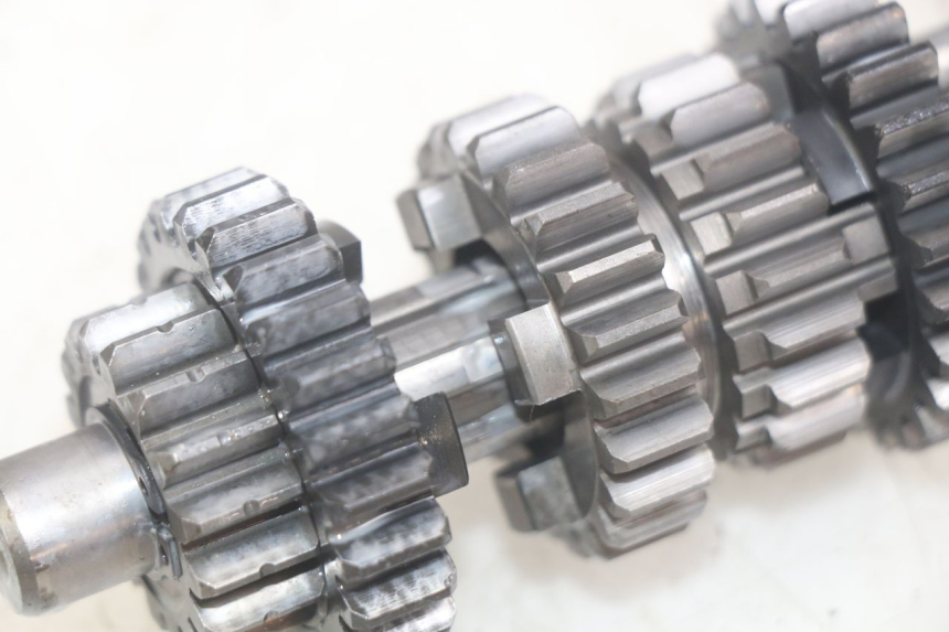 photo de VERSNELLINGSBAK PEUGEOT XP6 50 (2006 - 2011) - Andere kijkhoek