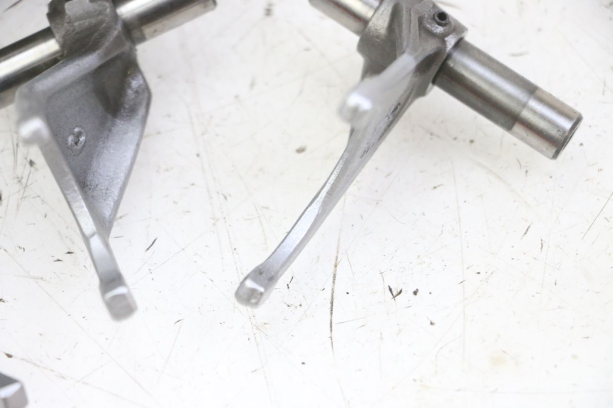 photo de VERSNELLINGSBAK YAMAHA YZ-F YZF 250 (2007 - 2013) - Bevestigingspunten