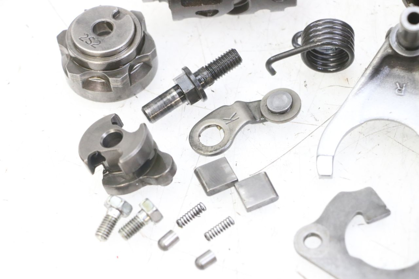 photo de VERSNELLINGSBAK YAMAHA YZ-F YZF 250 (2007 - 2013) - Kenmerkende details