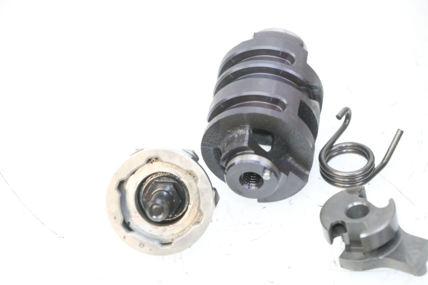 photo de VERSNELLINGSBAK YAMAHA YZF YZ-F 450 (2014 - 2016) - Zoom op componenten