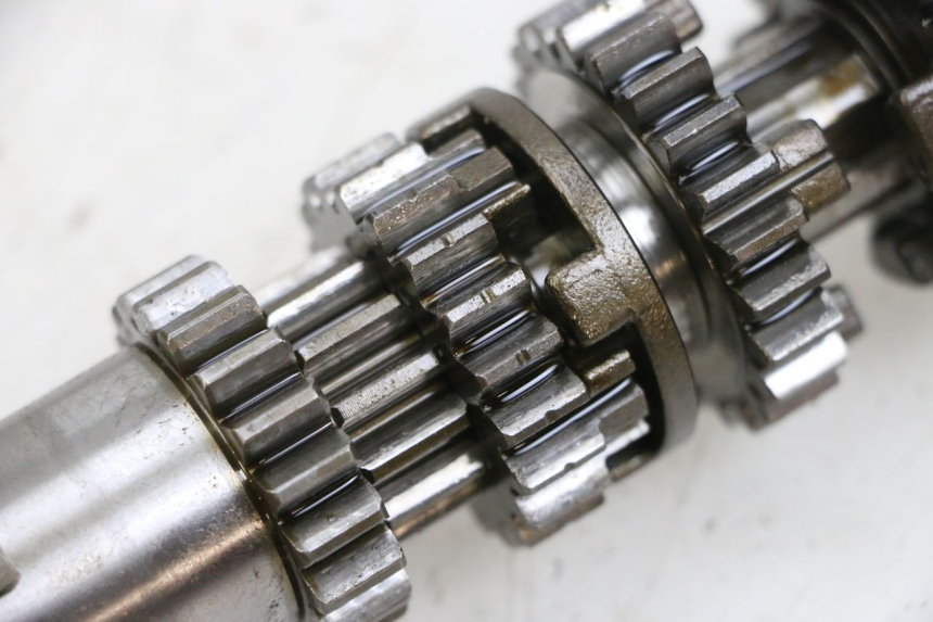 photo de VERSNELLINGSBAK KYMCO ZING 125 (1997 - 2003) - Bevestigingspunten