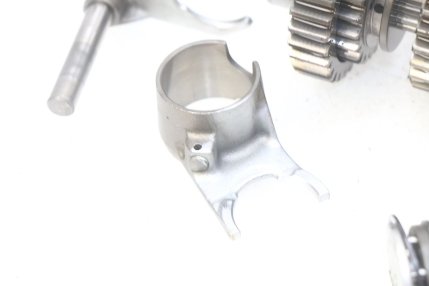 photo de VERSNELLINGSBAK KAWASAKI ZR7 ZR-7 S 750 (1999 - 2004) - Zoom op componenten