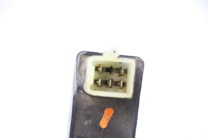 photo de CDI-BEHUIZING PEUGEOT 103 SPX CLIP 50 (1989 - 1992) - Andere kijkhoek