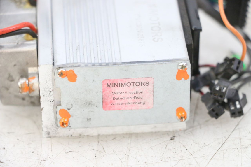 photo de CDI-unit DUALTRON AMINIA 1 - Staat van het oppervlak