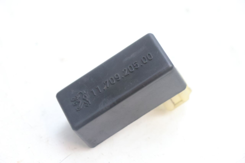 photo de CDI-unit PEUGEOT BUXY 50 (1993 - 1998) - Andere kijkhoek