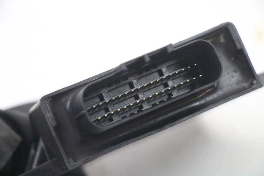 photo de CDI-unit YAMAHA BW'S BWS 125 (2010 - 2013) - Zoom op gebruiksstaat