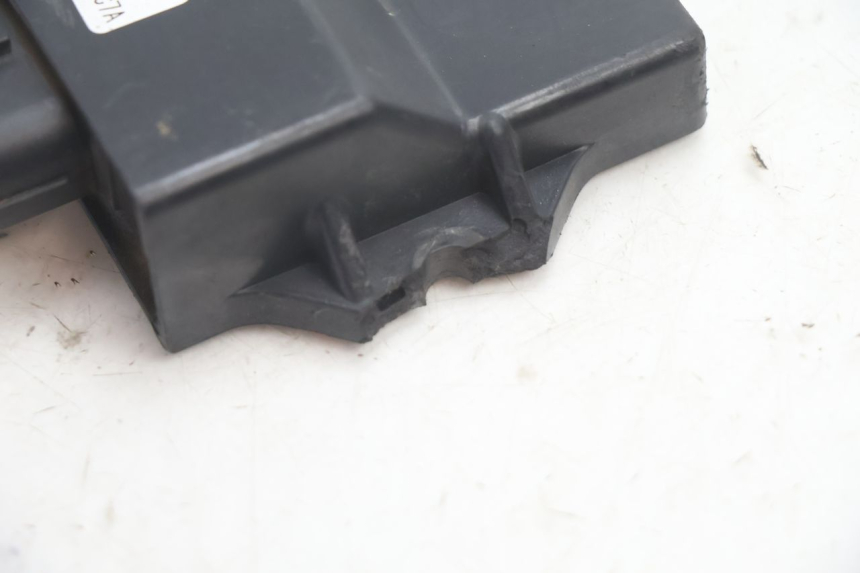 photo de CDI-unit YAMAHA BW'S BWS 125 (2010 - 2013) - Andere kijkhoek