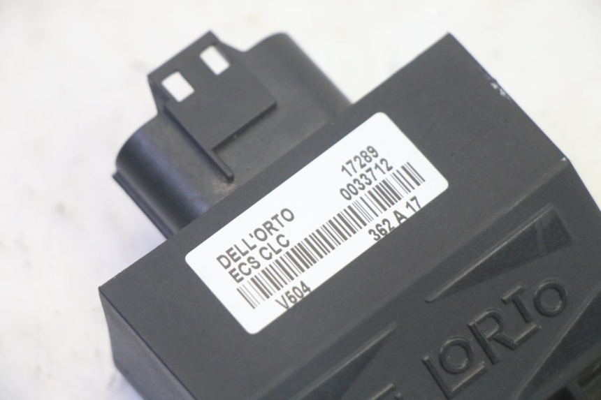 photo de CDI-unit SYM CROX 4T 50 (2016 - 2023) - Detail van het onderdeel