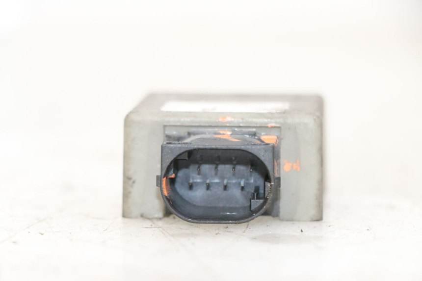 photo de CDI-unit PEUGEOT ELYSTAR 50 (2002 - 2014) - Detail van het onderdeel