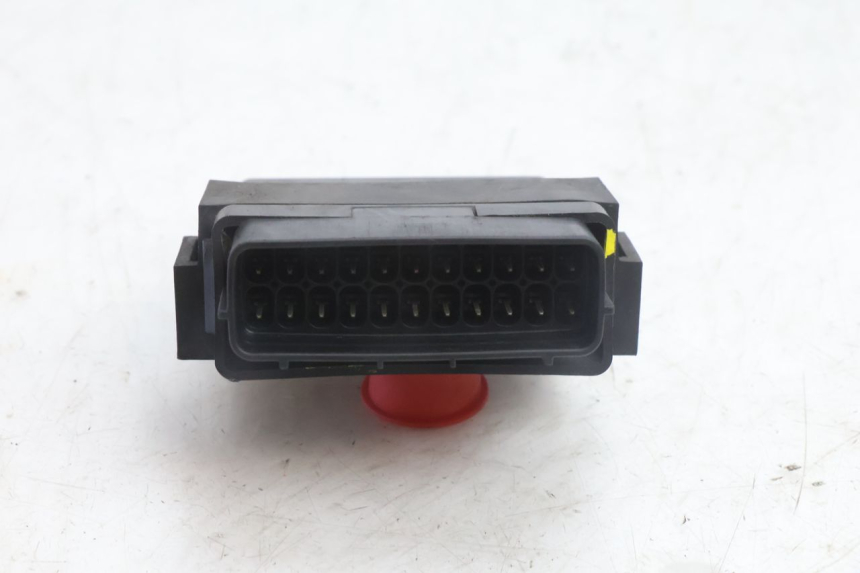photo de CDI-unit HONDA FES PANTHEON 2T 125 (1998 - 2002) - Zoom op gebruiksstaat