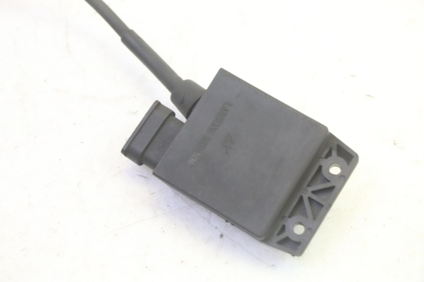 photo de CDI-unit PIAGGIO FLY 4T 50 (2013 - 2017) - Bevestigingspunten