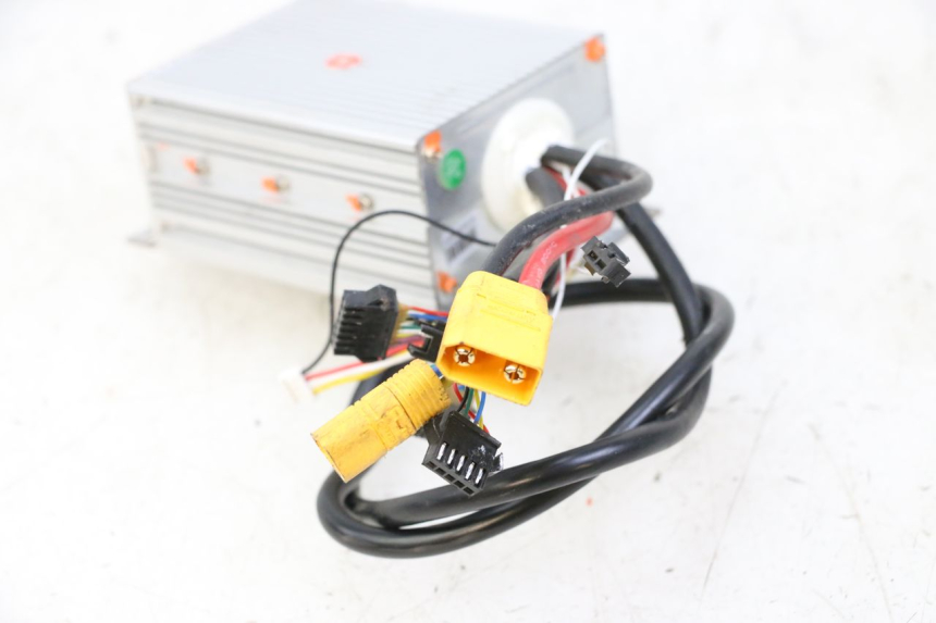 photo de CDI-unit KUKIRIN G2 MASTER 1 - Technische close-up