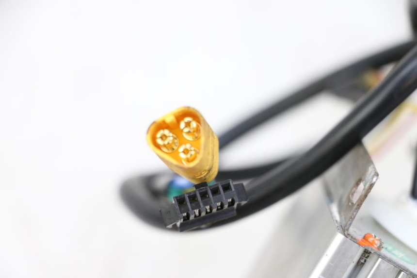 photo de CDI-unit KUKIRIN G2 MASTER 1 - Bevestigingspunten