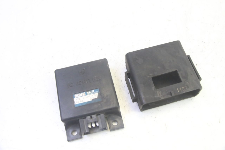 photo de CDI-unit KAWASAKI GPX R WARBIRD 600 (1988 - 1993) - Hoofdaanzicht