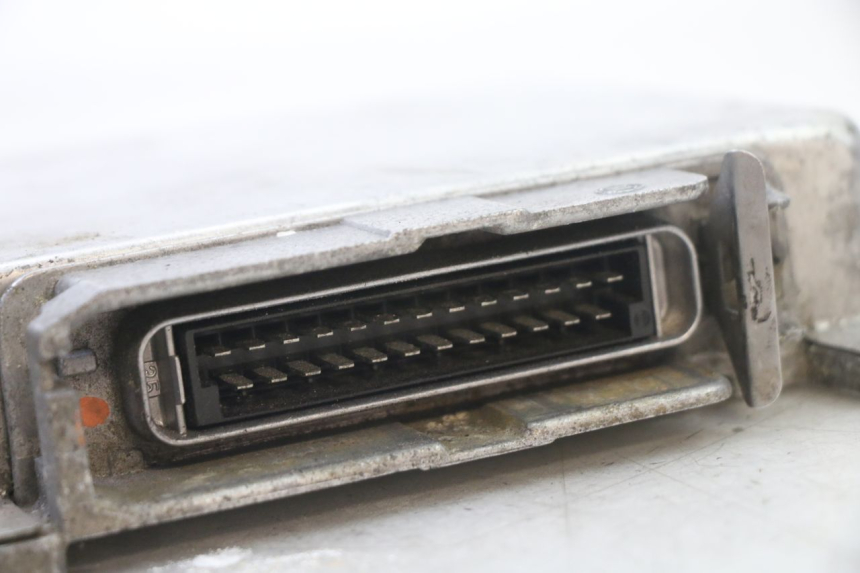 photo de CDI-unit BMW K 75 RT 750 (1989 - 1997) - Bevestigingspunten