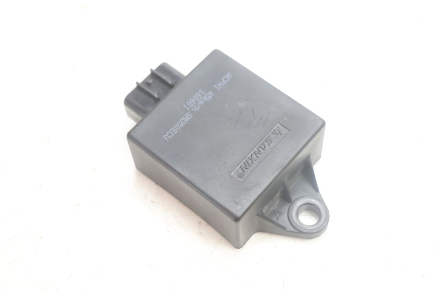photo de CDI-unit PEUGEOT KISBEE 2T 50 (2010 - 2017) - Zoom op gebruiksstaat