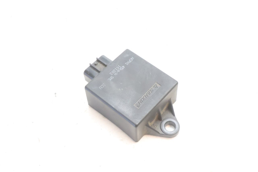 photo de CDI-unit PEUGEOT KISBEE 2T 50 (2010 - 2017) - Zoom op gebruiksstaat