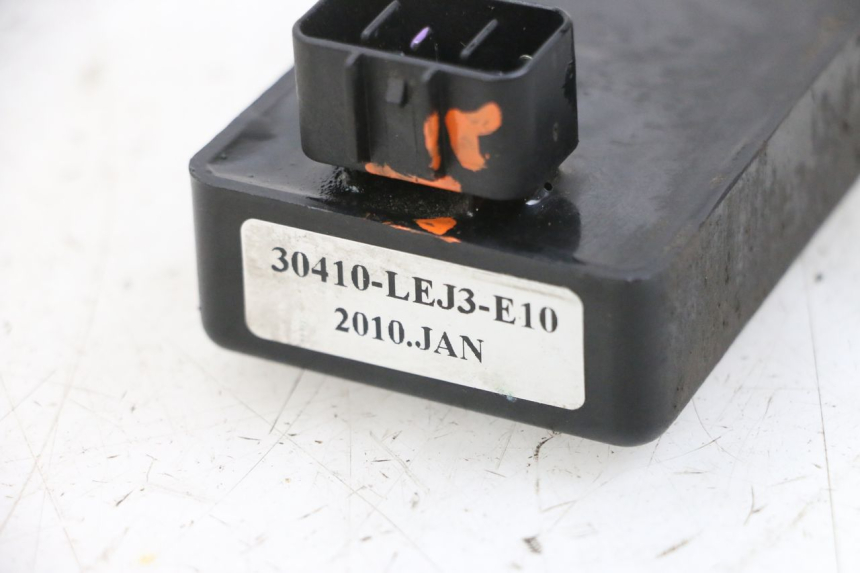 photo de CDI-unit KYMCO LIKE 125 (2009 - 2016) - Zoom op gebruiksstaat