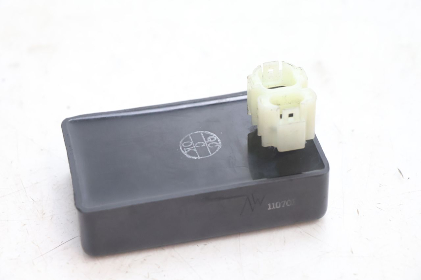photo de CDI-unit SYM MIO 50 (2005 - 2010) - Zoom op gebruiksstaat