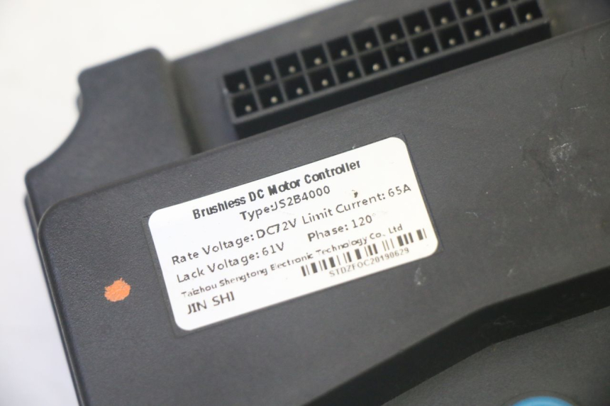 photo de CDI-unit EFUN PUSA 1 - Bevestigingspunten