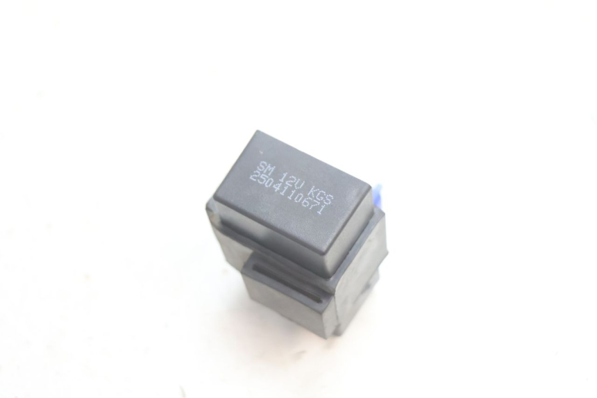 photo de CDI-BEHUIZING JM MOTORS R-MAX TECH 50 (2024 - 2026) - Andere kijkhoek