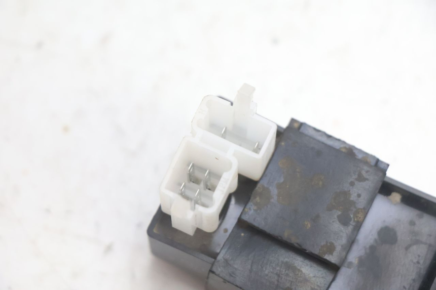 photo de CDI-unit APOLLO RFZ 150 - Detail van het onderdeel