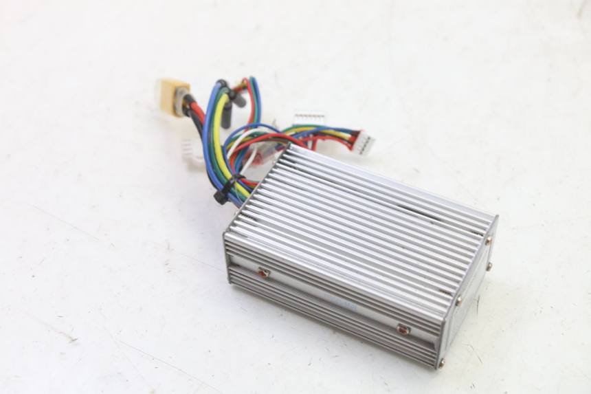 photo de CDI-unit PUNK ELECTRIC RIDER 1 - Detail van het onderdeel