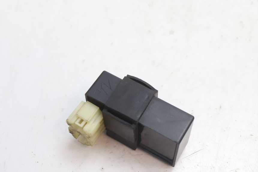 photo de CDI-unit TNT MOTOR ROMA 10' 4T 50 (2007 - 2018) - Detail van het onderdeel