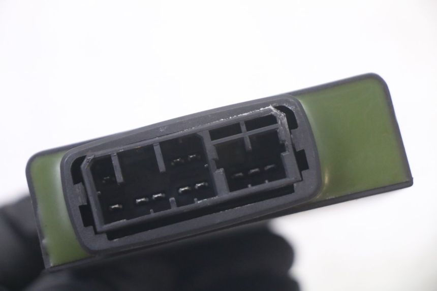 photo de CDI-unit APRILIA SCARABEO GT TOURING 125 (1999 - 2005) - Andere kijkhoek