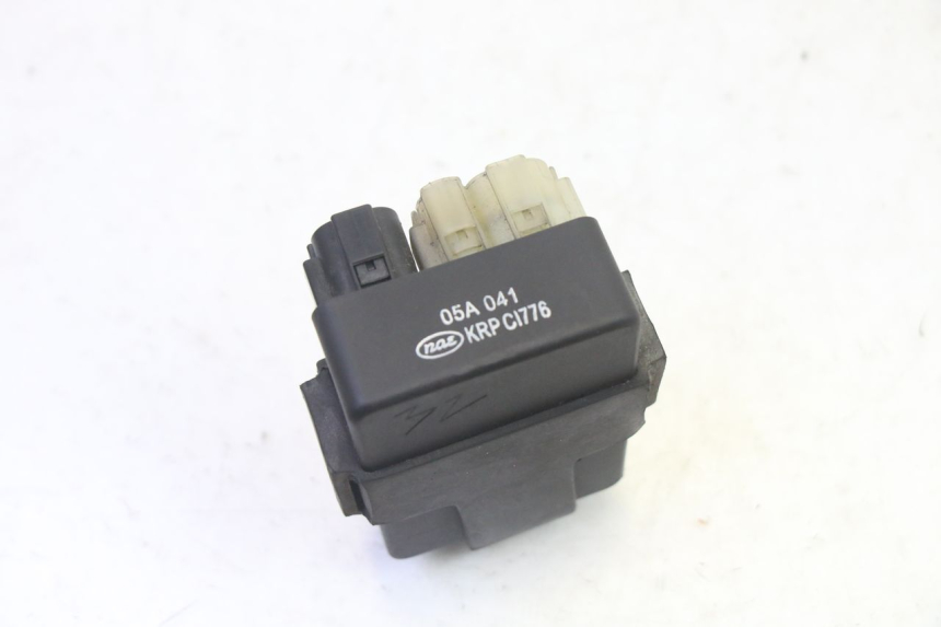 photo de CDI-unit HONDA SCV LEAD 100 (2003 - 2007) - Andere kijkhoek