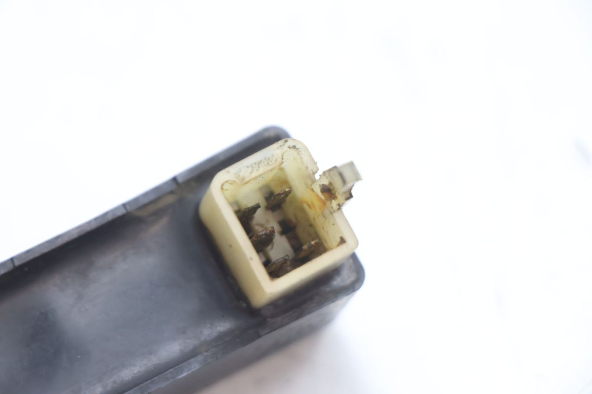 photo de CDI-unit PEUGEOT SPEEDFIGHT LC 50 (1996 - 2002) - Zoom op gebruiksstaat