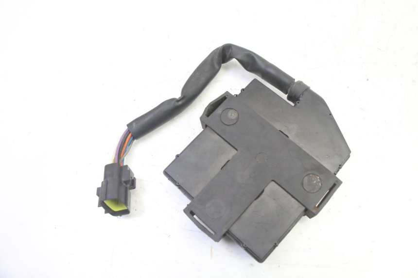 photo de CDI-unit TRIUMPH SPRINT 900 (1995 - 1998) - Zoom op gebruiksstaat