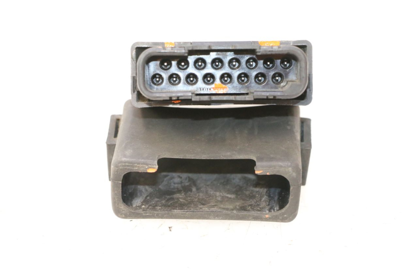 photo de CDI-BEHUIZING HONDA ST PAN EUROPEAN 1100 (1990 - 2002) - Technische close-up