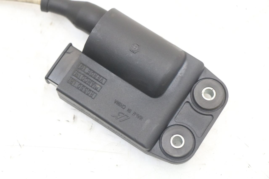 photo de CDI-unit PIAGGIO TYPHOON 50 (2000 - 2009) - Bevestigingspunten