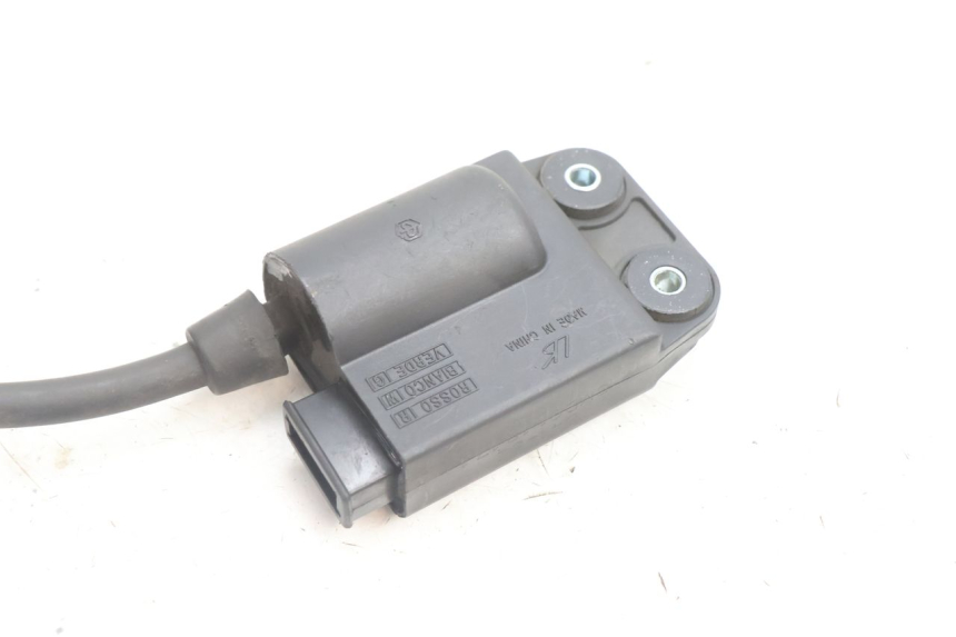 photo de CDI-unit PIAGGIO VESPA PRIMAVERA 2T 50 (2013 - 2018) - Bevestigingspunten