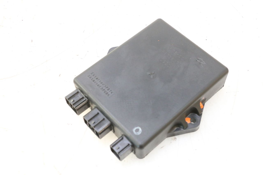 photo de CDI-BEHUIZING YAMAHA WAVE RUNNER GP R 1200 (2000 - 2003) - Hoofdaanzicht