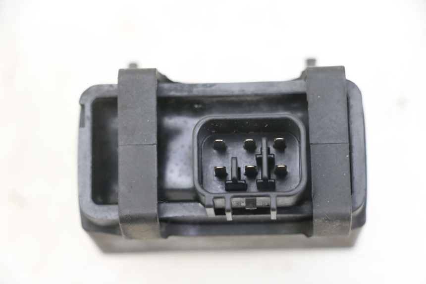 photo de CDI-unit YAMAHA NEO'S NEOS 2T EASY 50 (2013 - 2016) - Zoom op gebruiksstaat