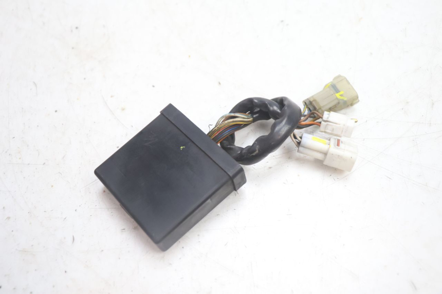 photo de CDI-unit YAMAHA YP MAJESTY 125 (2002 - 2006) - Andere kijkhoek