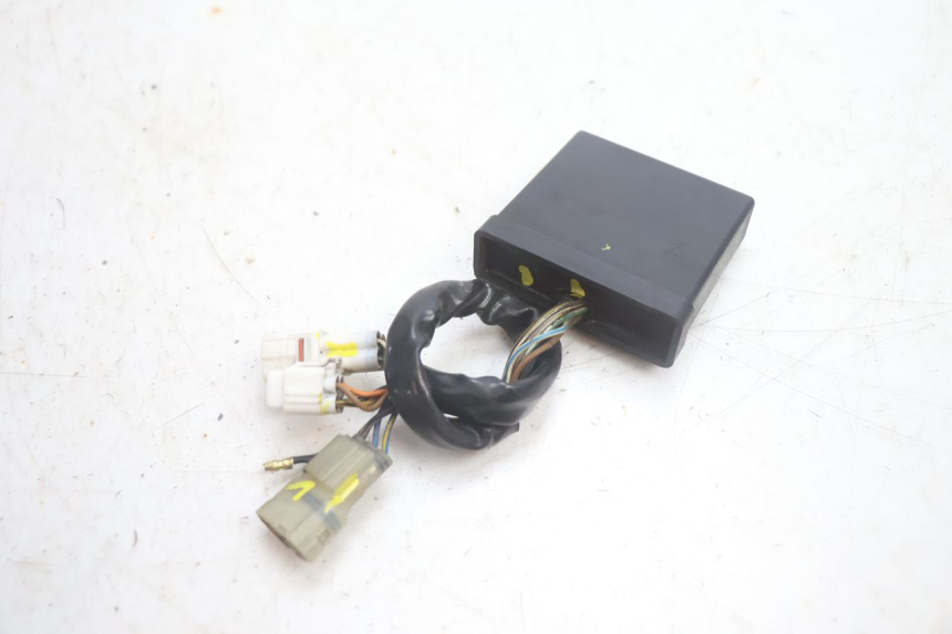 photo de CDI-unit YAMAHA YP MAJESTY 125 (2002 - 2006) - Technische close-up