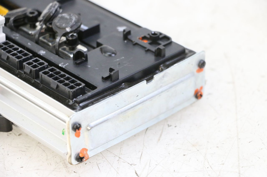 photo de CDI-unit SEGWAY NINEBOT ZT3 PRO 1 - Bevestigingspunten